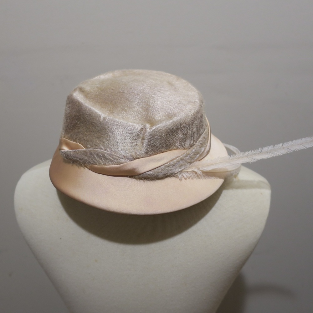 Vintage Hat Beatrice Martin/Bonwit Teller
